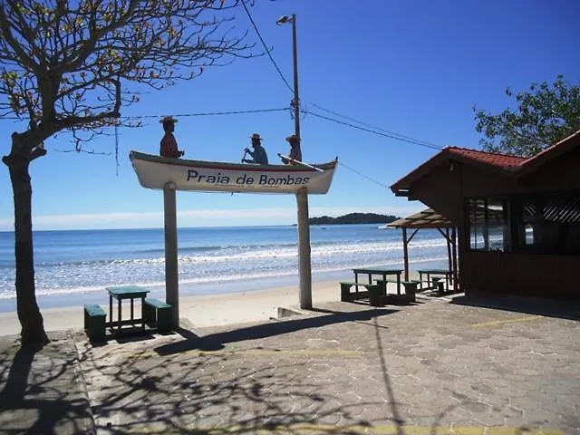 Apartamentos Tijolinhos Quadra Mar Bombas Bombinhas